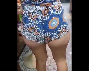 Twerking Teen *8