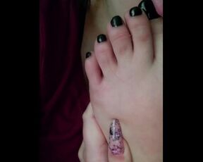 Sucks and Licks Toes. for my Foot Fetish People❤.