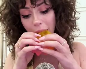 Waffle Eating and Sucking Asmr