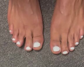 Pretty White Toes