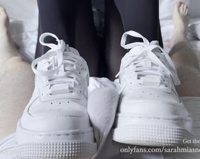 Filled my nikes with lube! - Shoejob and cum inside them