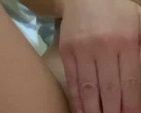 Моя киска жаждет члена